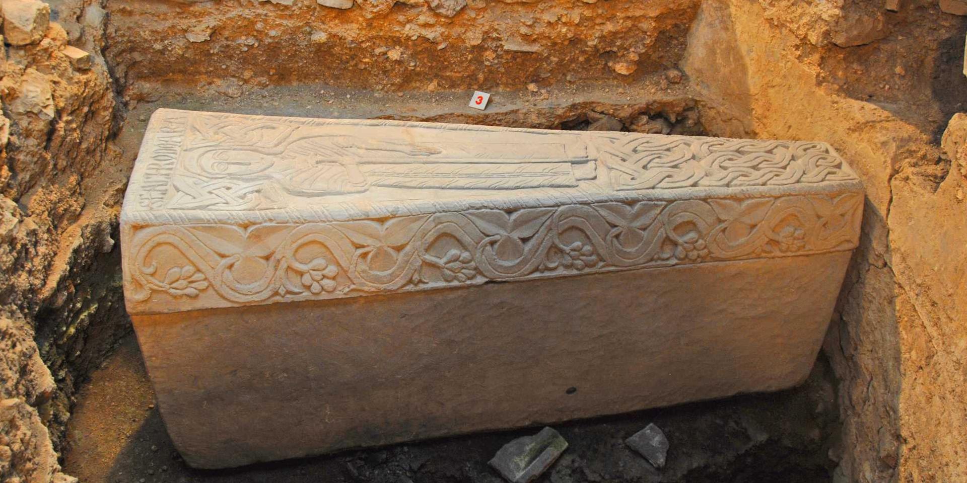 Sarcophage de Sancta Chrodoara