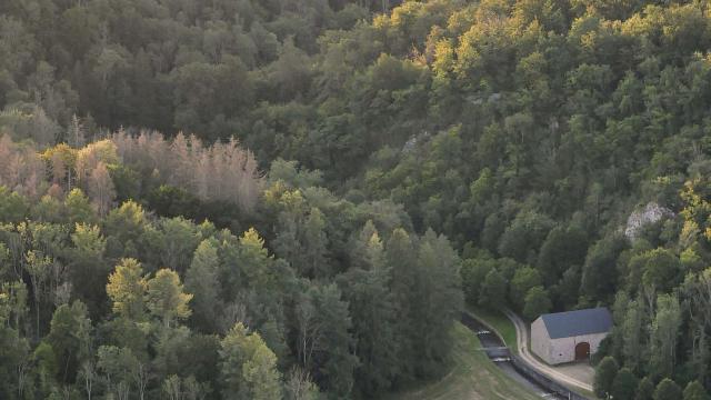 Vue aérienne sur Petit-Modave