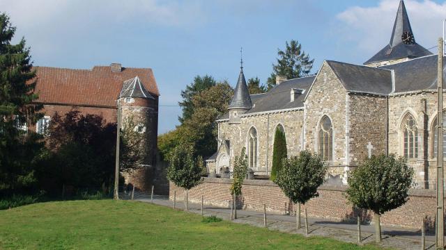 maison-forte-eglise-c-MT-Terres-de-Meuse.jpg