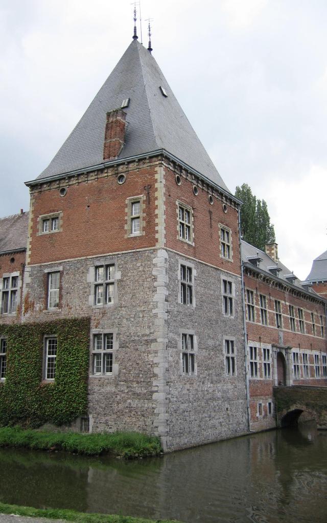 chateau-otrange-c-MT-Terres-de-Meuse.jpg