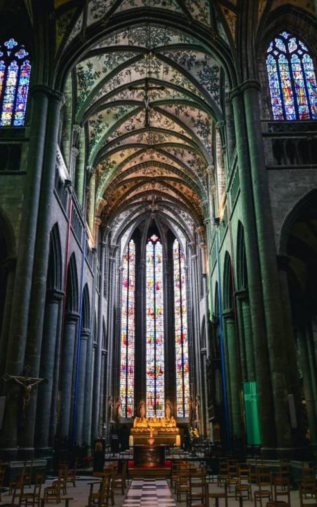 terres-de-meuse-la-vallee-de-la-meuse-huy-reportage-video-trekking-et-voyage-107-1320x880_0.jpg